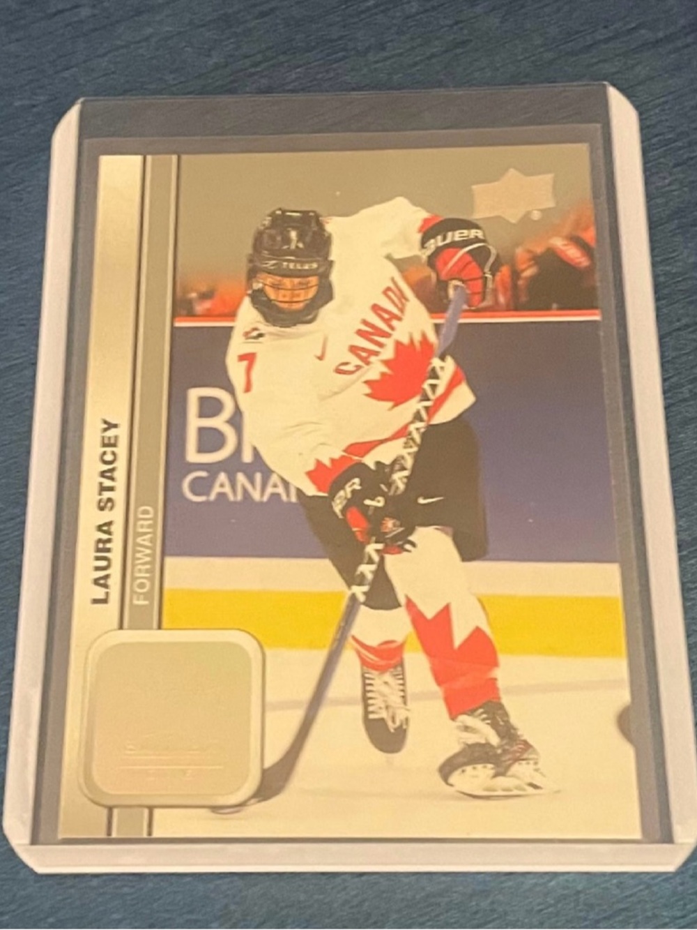 Upper Deck Laura Stacey Canada Hockey Trading Card - White & Red - Picture 2 of 3